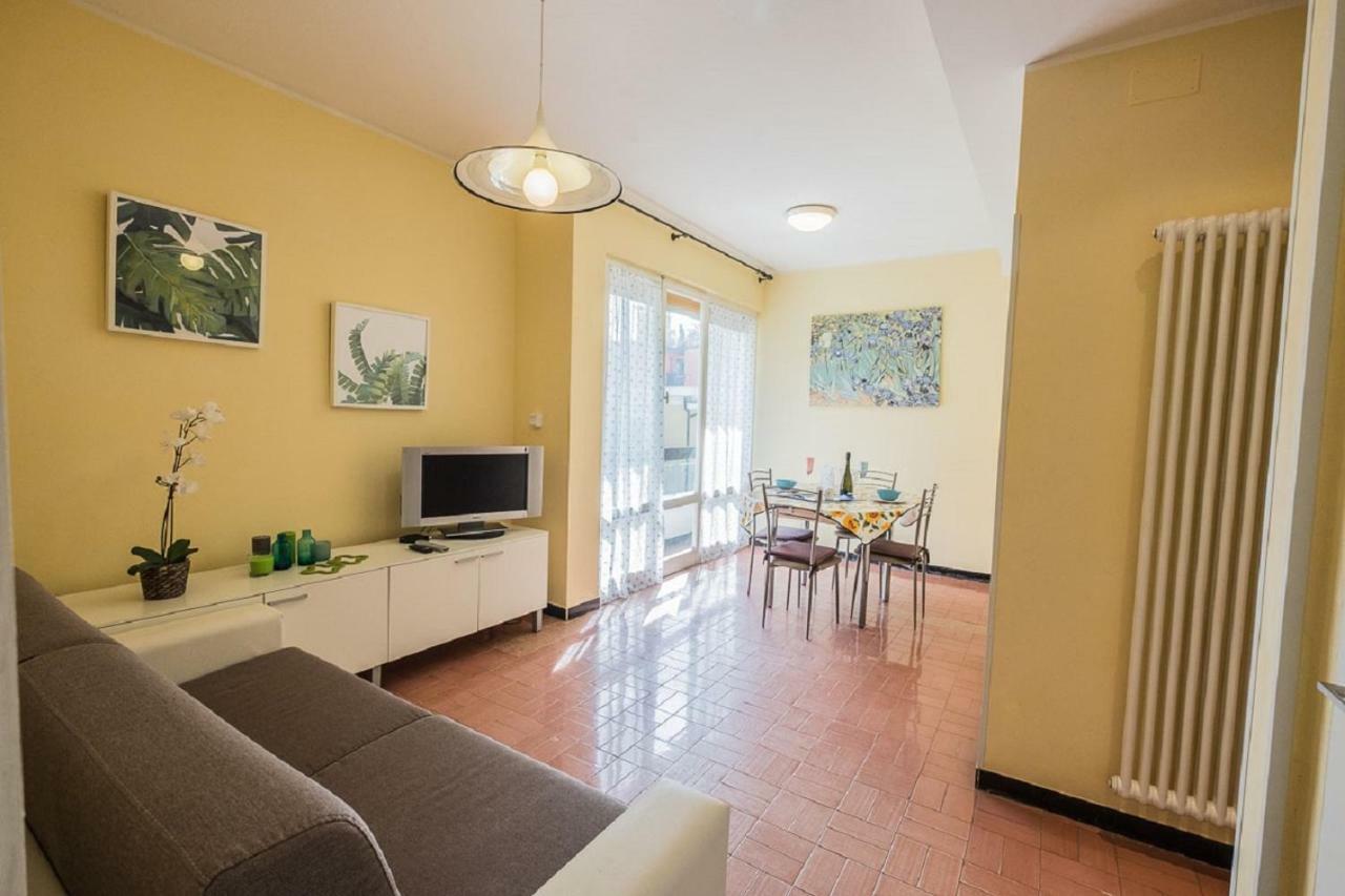 מונטרוסו אל מארה Mae'S Apartment מראה חיצוני תמונה